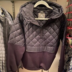 NWOT Soia and Kyo hooded pullover jacket